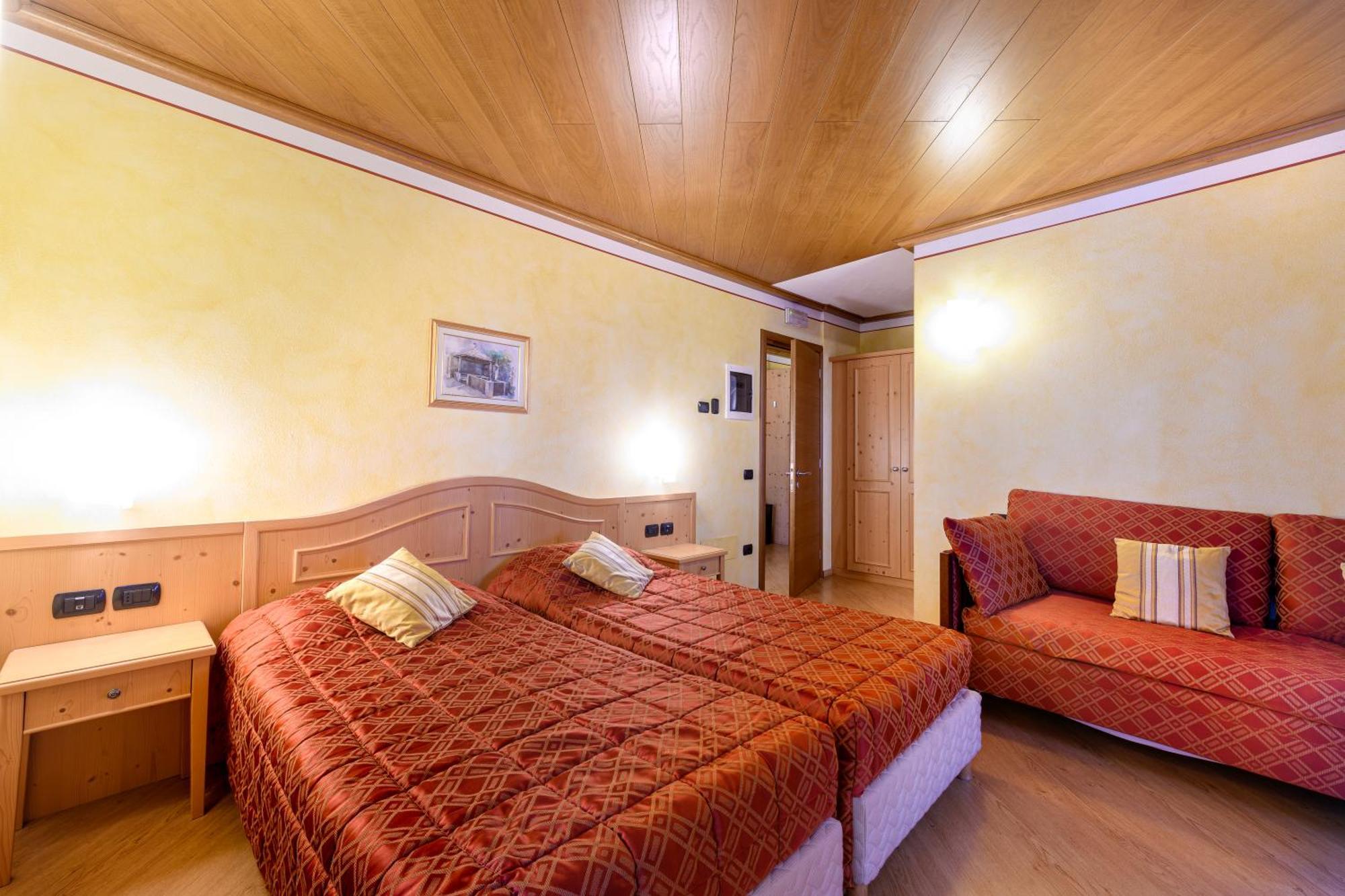 Hotel Garni Le Corti Grosotto Exteriér fotografie