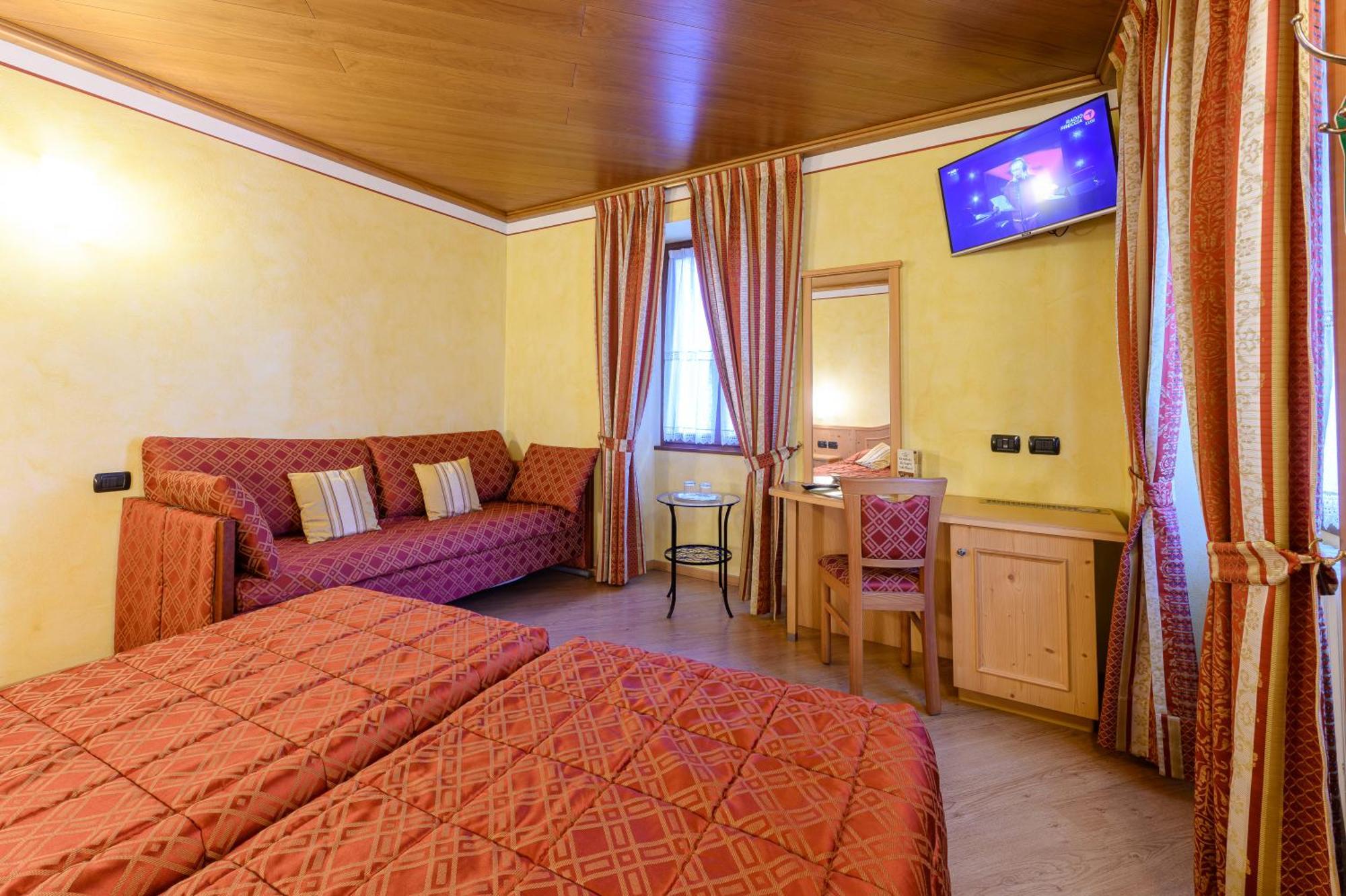 Hotel Garni Le Corti Grosotto Exteriér fotografie
