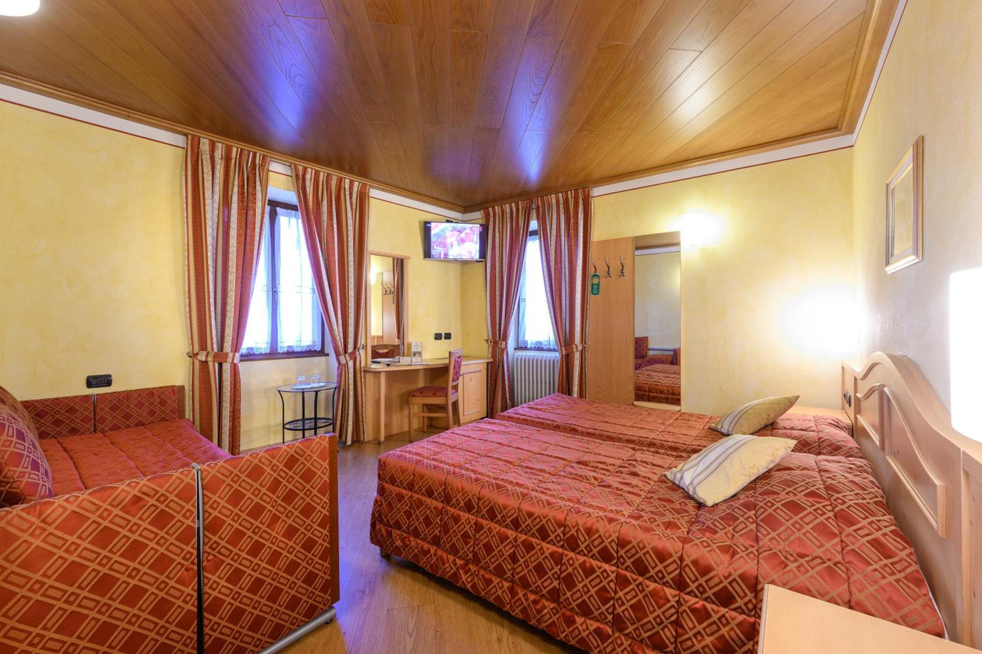 Hotel Garni Le Corti Grosotto Exteriér fotografie
